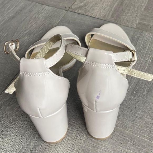 Bandolino Armory Natural Nude Comfort Prom Party Wedding Heels Sandals - Picture 2 of 5